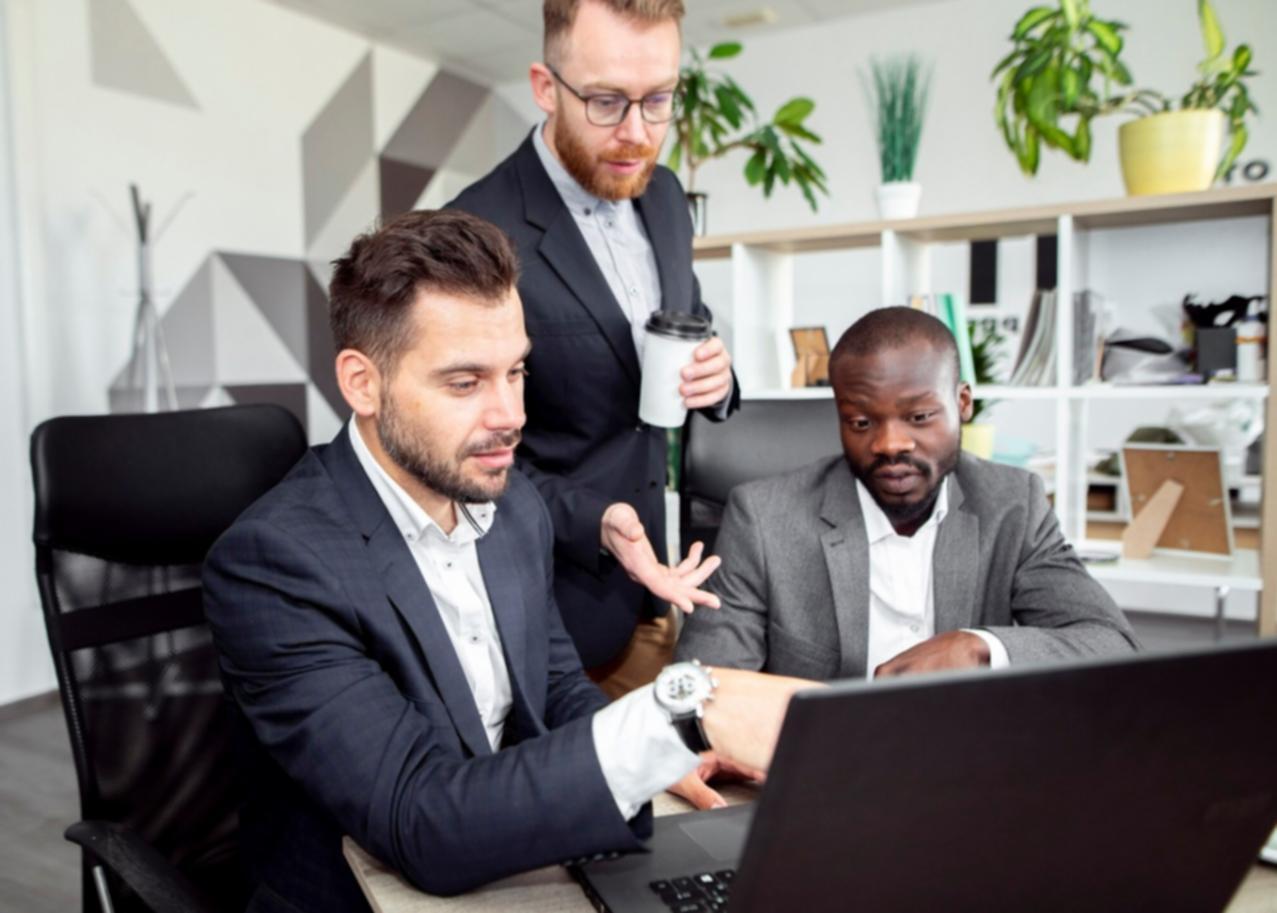 Grupos de trabajo colaborativo en finanzas